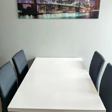 Apartament Nadmorski Las *