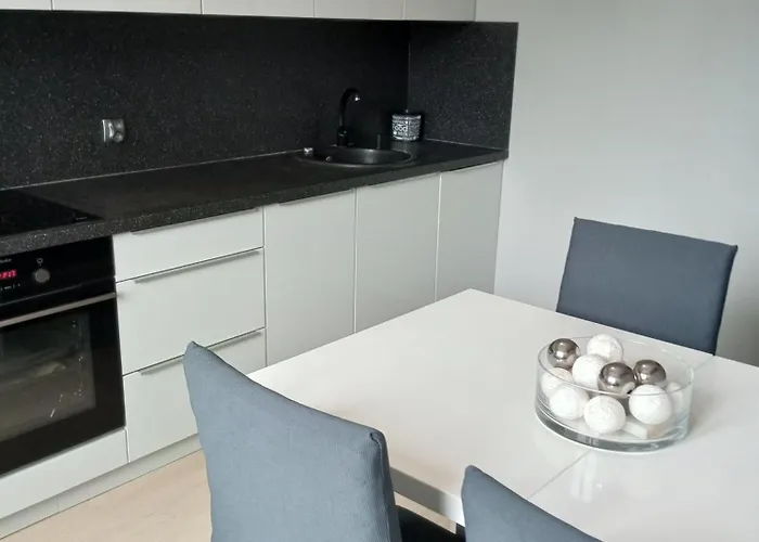 Apartament Nadmorski Las アパート *